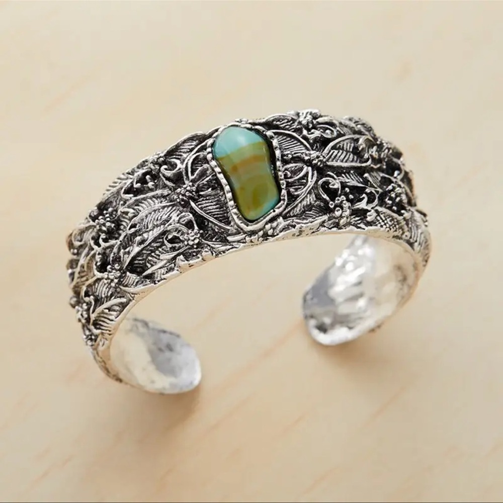 Silver Cuff Bracelet Turquoise Stone - Picture 4 of 6